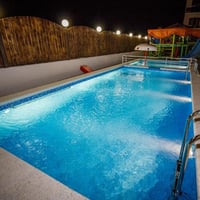 IMAGE 12 darabos LED gyertyaszett vízálló merülő teafény dekoráció hideg fehér 6