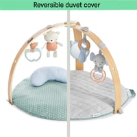 Ingenuity Cozy Spot Loamy obojstranná hracia deka s drevenou hrazdičkou, odnímateľnými hračkami, podporným vankúšikom, extra mäkká, prateľná v práčke, béžová 5