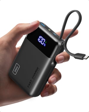 INIU 45 W prijenosna baterija 20000 mAh s ugrađenim USB-C kabelom, brzo punjenje - crna