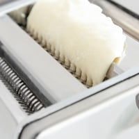 InnovaGoods Kézi Tésztakészítő Gép 3 Hengerrel Spagetti Tagliatelle Lasagne Szürke 7