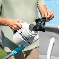 Aspirator de piscină cu acumulator Intex 28628 ZR200 - Dispozitiv de curățare pentru piscine 8