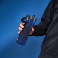 Fľaša Ion8 500 ml, námornícka modrá, nepriepustná, bez BPA, ovládanie jednou rukou — uzáver fľaše nie je súčasťou balenia (stav: pozri 2. obrázok) 10