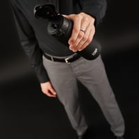 Fľaša na vodu ion8 750 ml, nepriepustná, otváranie jednou rukou, vhodná do umývačky riadu, bez BPA, vyklápací uzáver, čierna 8