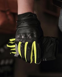 IRON JIA'S Motoros Kesztyű Férfi Nyári Érintőképernyő Puha Légáteresztő 5