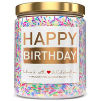 Cadou de Zi de Naștere pentru Femei iTbxzzy - Lumânare Parfumată cu Lavandă Happy Birthday 9 oz cu Decorațiune în Dungi Colorate 1