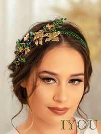 IYOU Zöld Kristályos Pillangó Hajpánt - Elegáns Esküvői Fejdísz Menyasszonyoknak, Koszorúslányoknak és Vendégeknek - Női Hajékszer 2