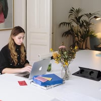JACEPFY Priză de masă încorporabilă cu 2 prize și 2 porturi USB, cu încărcare USB-C PD18W, prelungitor pop-up negru pentru montare în blat 3