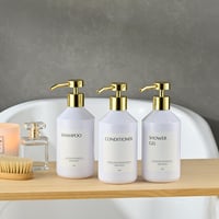 Janxin 3x500 ml biela plastová dávkovač na tekuté mydlo so zlatou hlavicou do sprchy a kuchyne na šampón, sprchový gél, kondicionér s nálepkami 3