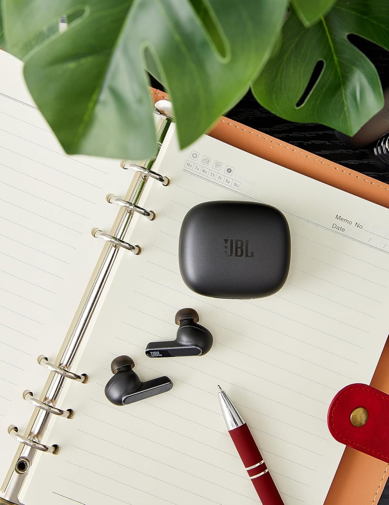 JBL Live Pro 2 vízálló True Wireless fülhallgató aktív zajszűréssel, 40 órás akkumulátor - Single