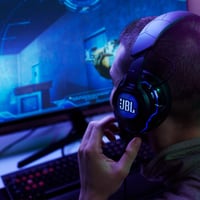 Căști de gaming JBL Quantum ONE - USB și jack de 3,5 mm - Tehnologie QuantumSPHERE 360 - Compatibile cu PC, PlayStation și Xbox - Negru 7