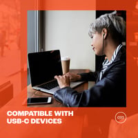 Káblové slúchadlá JBL Tune 305C v čiernej farbe s USB-C konektorom, mikrofónom a zvukom Pure Bass 6