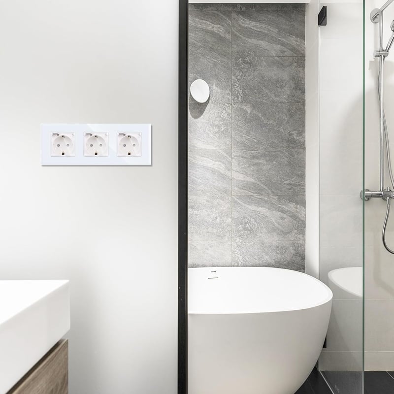 JIMEIDA Socket in White 16 Amp Glass Sockets with Waterproof Lid 228 x 86 mm, 250 V, 1 Compartment - 3-gang socket, White