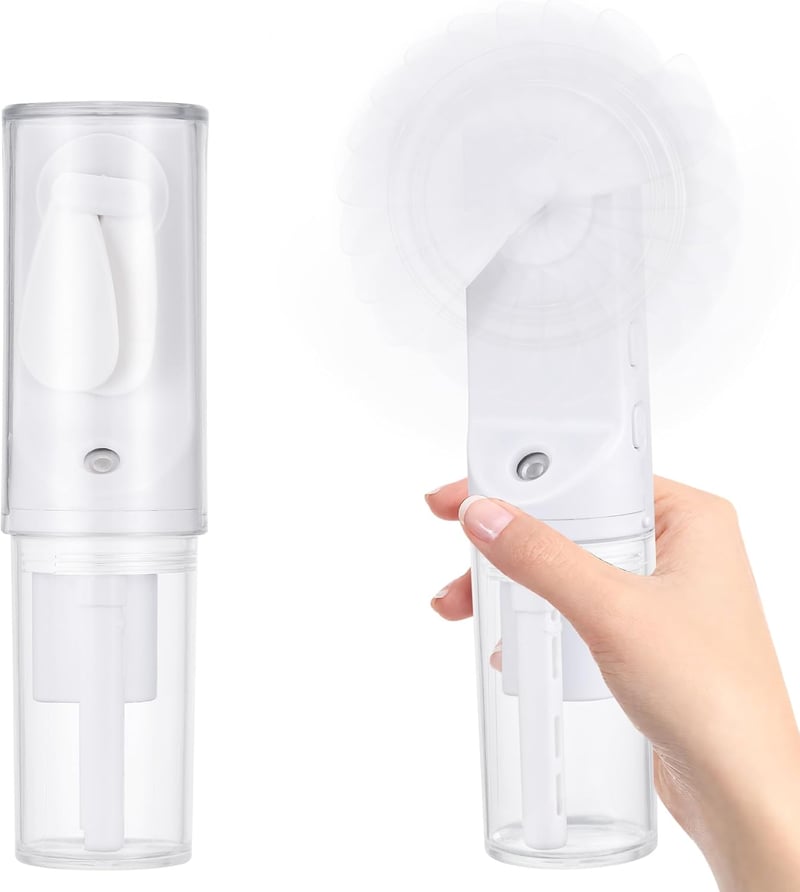 JIZZU Kézi Ventilátor Víz Permetezővel, Akkumulátoros Mini Ventillátor 4 Fokozatú Sebességszabályozással, Fehér