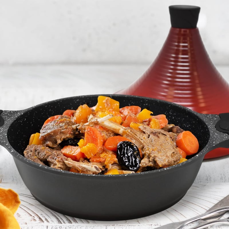 Joeji's Kitchen Marokkói Tagine Edény 28 cm - Tapadásmentes Alumínium Főzőedény Fedővel, 4,5L, Indukciós Tűzhelyre, Mosogatógépben Mosható
