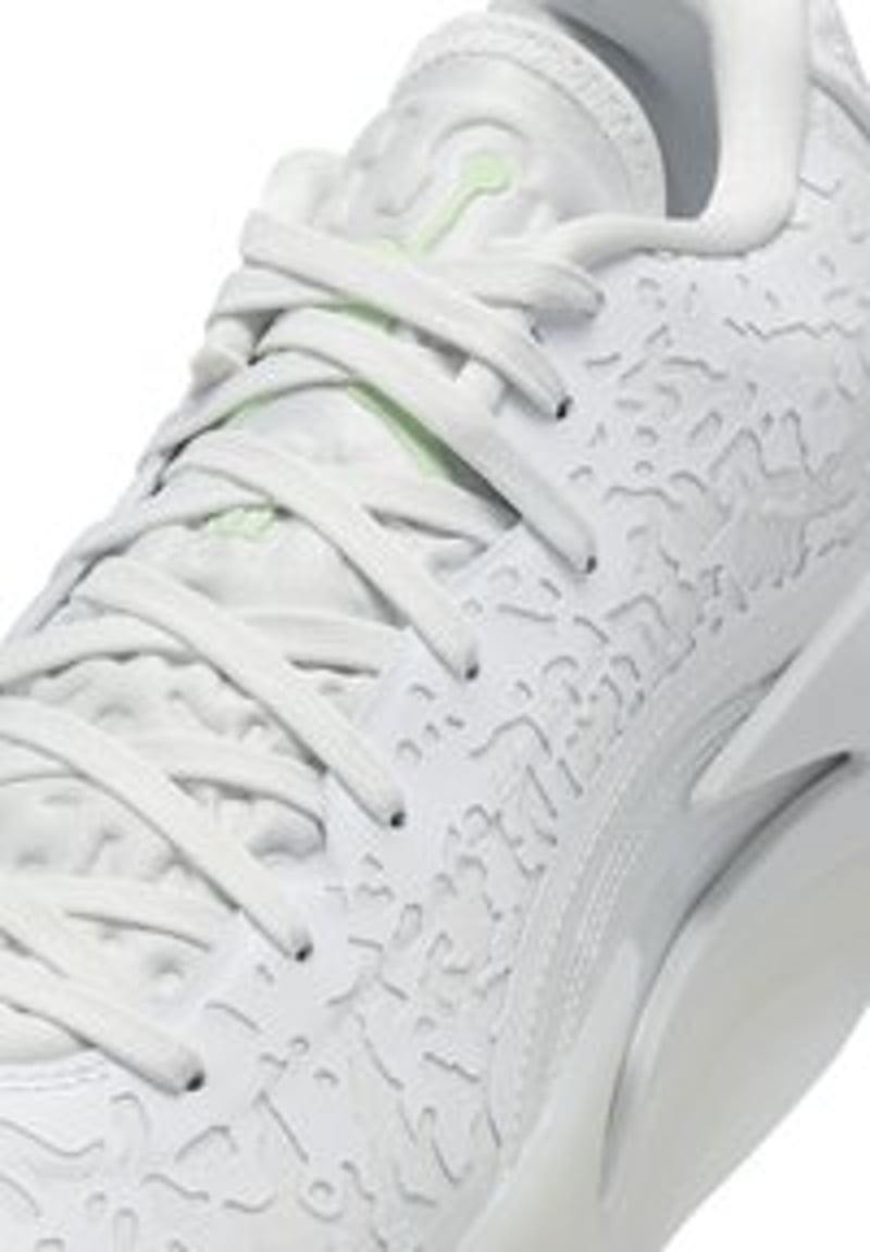 Jordan ZION 3 MUD AND TEARS 45.5 Fehér Kosárlabda Cipő