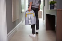 Joseph Joseph Pocket sklopiva daska za glačanje 90x33 cm, s pamučnom navlakom, kompaktna stolna daska za glačanje, integrirani držač glačala, siva/žuta 8