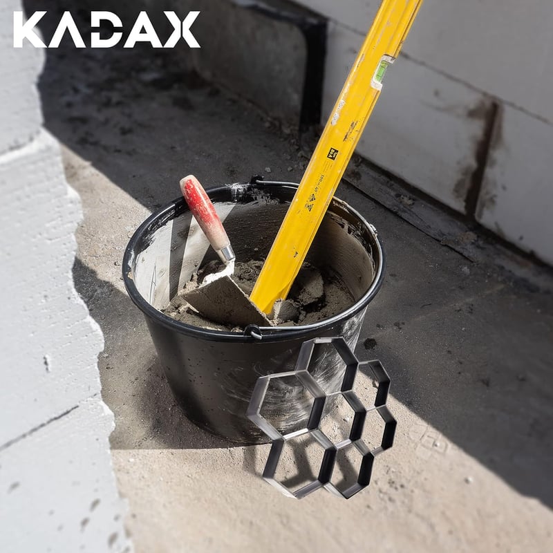 KADAX Betonlap öntőforma 29,2x28x4,4cm mintás járdakő sablon