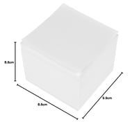 Kangaro Box na poznámkové bločky 9,5x9,5x9,5 cm, 700 listov, biely, zásobník na lepiace papieriky 6