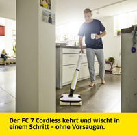 Akumulátorový čistič podláh Kärcher FC 7 Cordless, so 4 rotujúcimi valcami z mikrovlákna, výdrž batérie 45 minút, plošný výkon 175 m² 3