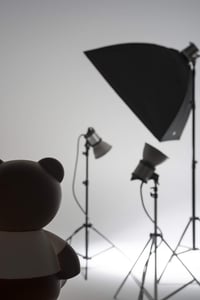 Stolná lampa Kartell Toy Moschino medvedík – chybný, čiastočne funkčný kus (blikajúce svetlo) — chybný, čiastočne funkčný (stav: pozri 2. obrázok) 7