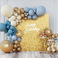 Kate arany csillogó fali háttér 30x30 cm 24 db paillettes dekoráció 7