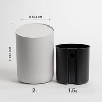 Kazai. Mini kozmetička kanta za smeće 'Tove' – 1,5 L | Berlinski dizajn | Protuklizna, s unutarnjom kantom i funkcijom pametnog učvršćivanja vrećice | Taupe (svijetlosmeđa) 4