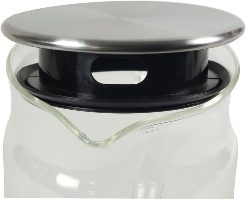 kela Üveg Kanna Fedővel 1 Liter Átlátszó Lé és Ital Kiöntő - 1000 ml