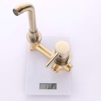 Kelelife Fali Sárgaréz Fürdőszobai Mosdó Csaptelep Brushed Gold 8