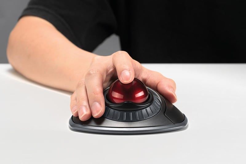 Kensington Orbit K70992WW Wireless Trackball Bluetooth, Optikai Nyomkövetés, Bal és Jobbkezes - With scroll ring, Wireless with scroll ring