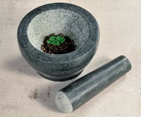 Kesper 71501 Žulová mažiar s tĺčikom, 0,3 litra, 16x16x8,5 cm, 2 kg, sivá 2