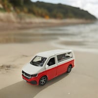 Kids Globe VW Transporter obytné auto, kovový model na spätný chod, 13,5 cm, červené, 520362 6