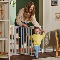 Kinderkraft Lock&GO lépcsőkapu 75-103 cm, fúrás nélkül, 90 fokos nyitás 4