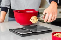 KitchenAid digitalna kuhinjska vaga s dvije platforme, raspon mjerenja 500g-5000g, crna 10