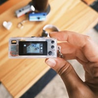 Mini cameră foto digitală KODAK cu breloc, cutie surpriză (blind box), 1 buc, înregistrare video, 1.6 MP, slot pentru card microSD, efect de film, pentru începători 6