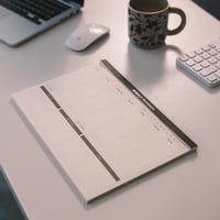 Agendă Săptămânală Kokonote Basic Studio A4 - Planner de Birou Nedatat - Bloc Organizator Săptămânal pentru Birou și Școală 3