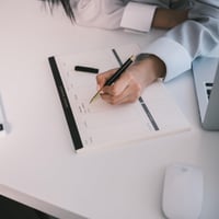 Agendă Săptămânală Kokonote Basic Studio A4 - Planner de Birou Nedatat - Bloc Organizator Săptămânal pentru Birou și Școală 6