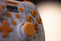 Controler cu fir Konix Naruto Shippuden pentru Nintendo Switch, Switch 2 și PC - Vibrații - Cablu 3 m - Motiv Kakashi - Alb 8