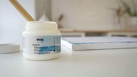 KREUL Foto Transfer Potch 49951 médium na prenos fotografií, 150 ml, hodvábne lesklý a transparentný, na prenos výtlačkov a výstrižkov z novín na rôzne povrchy 5