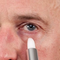 Kryolan Tear Stick 4g - Könnyezés segítő smink stick 2