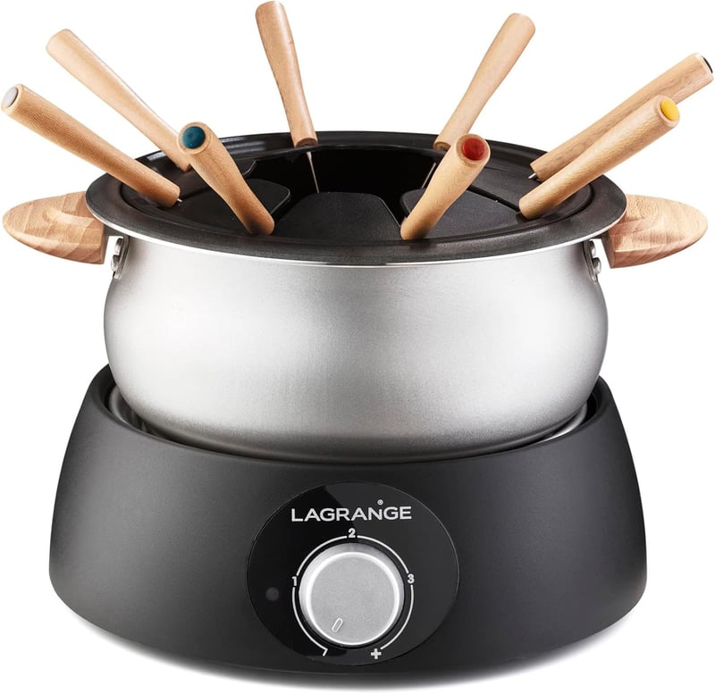 LAGRANGE, Electric Fondue Device for 8 People 1.5 L Made in France for All Types of Fondue Adjustable Thermostat, Wooden Handles, 900 W, 349015