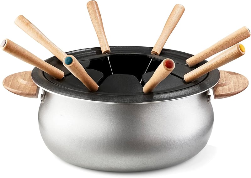 LAGRANGE, Electric Fondue Device for 8 People 1.5 L Made in France for All Types of Fondue Adjustable Thermostat, Wooden Handles, 900 W, 349015