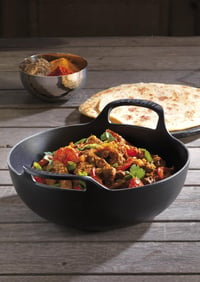 Le Creuset Balti posuda od lijevanog željeza, 24 cm, 2,7 litara, mat crna 5