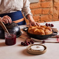 Le Creuset Signature liatinová nádoba na pečenie chleba, 24 cm, matná čierna, 1,6 litrový pekáč 5