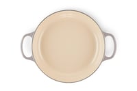 Okrúhly liatinový hrniec Le Creuset Signature Gourmet, 30 cm, 3,5 l, na všetky typy sporákov vrátane indukcie, sivá farba Flint 3