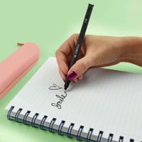 Vymazateľné gélové pero LEGAMI – Čierny termocitlivý atrament – Priemer hrotu 0,7 mm – S motívom mačky – Guľôčkové pero s možnosťou gumovania 4