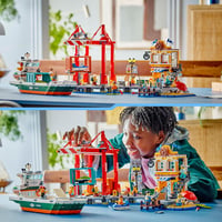 LEGO City Kikötő Teherhajóval - Építőjáték 8+ Gyerekeknek, 1226 Elemmel, Konténerdaruval, Hajóval és 8 Minifigurával, 60422 9