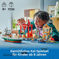 LEGO City Kikötő Teherhajóval - Építőjáték 8+ Gyerekeknek, 1226 Elemmel, Konténerdaruval, Hajóval és 8 Minifigurával, 60422 2