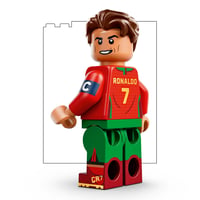 Stavebnica LEGO Futbalové momenty Cristiana Ronalda s minifigúrkou 43012 – od 10 rokov 6