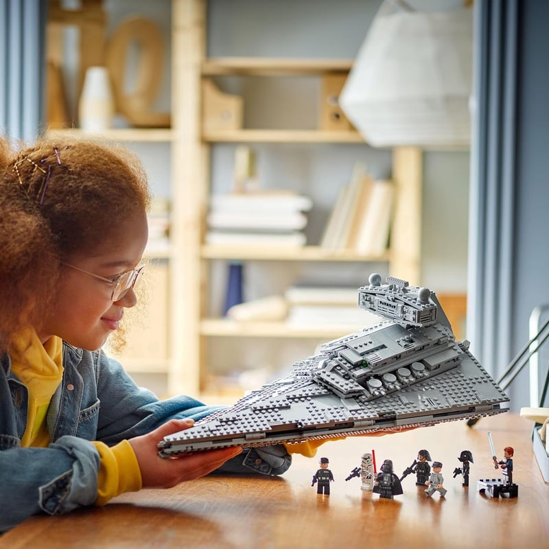 LEGO Star Wars 75394 Birodalmi Csillagromboló - Űrhajó Játék Részletes Belső Térrel és 7 Minifigurával - 10+ Éves Fiúknak és Felnőtt Rajongó