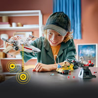 LEGO Star Wars 75423 Lukeov X-Wing Red Five interaktivni set za slaganje sa SMART Brick tehnologijom za djecu od 6 godina naviše 10